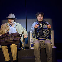 Monsieur Pierre geht online