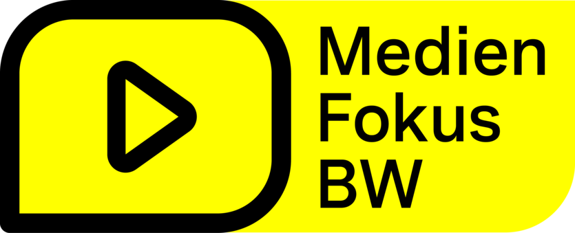 Logo von MedienFokus BW, gelber Grund auf dem in schwarzer Schrift "Medien Fokus BW" steht davor ein Pfeil in gelb mit schwarzer Umrandung - copyright: MedienFokus-BW - Ersteller: MedienFokus-BW