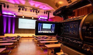 Ansicht: Kamera für Streaming und digitale Events im CongressCentrum Pforzheim CCP