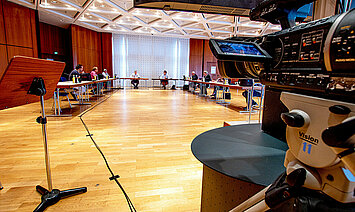 CongressCentrum Pforzheim CCP mit Livestreaming für Hybridevent und Pressegespräch im Kleinen Saal
