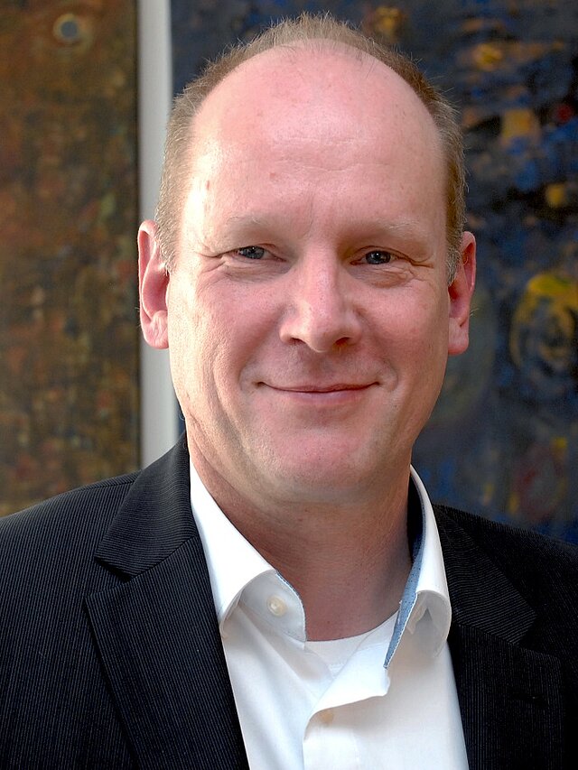 Porträtbild: Bürgermeister Dirk Büscher - copyright:Stadt Pforzheim