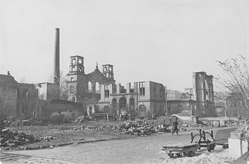 Ansicht Saalbau Pforzheim als Ruine nach dem zweiten Weltkrieg