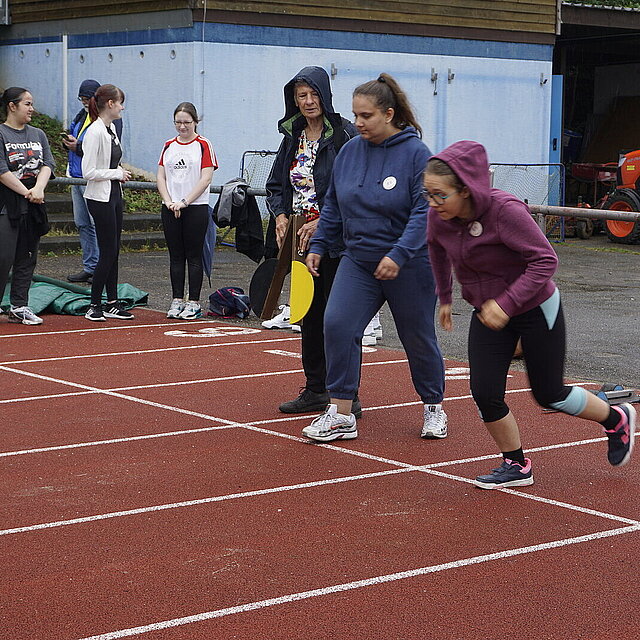 Zwei Frauen sind gerade zum Sprint gestartet - copyright:Stadt Pforzheim