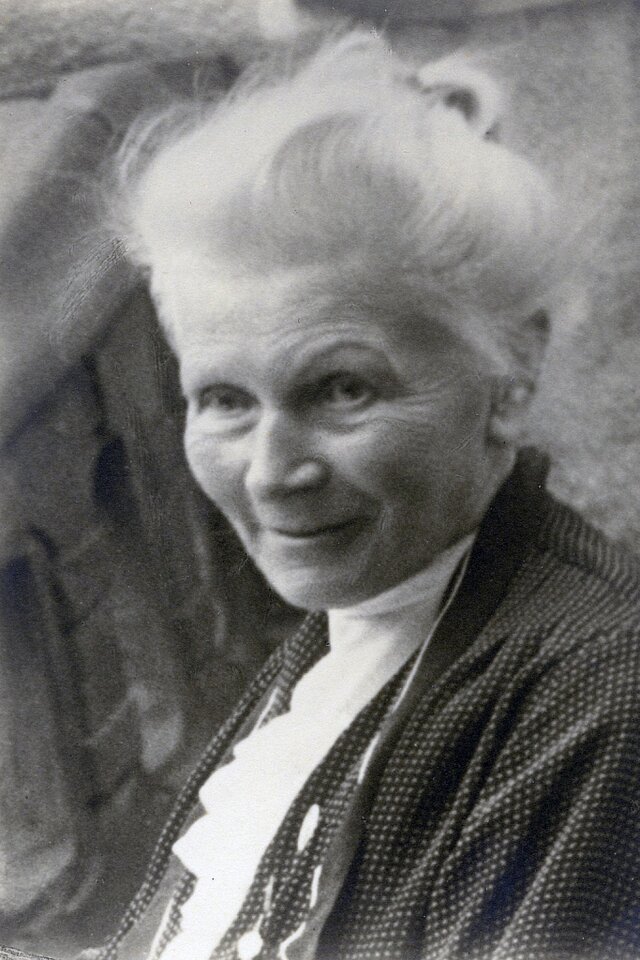 Dieses Bild zeigt eine Portraitaufnahme von Bertha Benz.