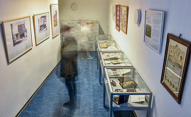 Lesesaal-Ausstellung des Stadtarchivs