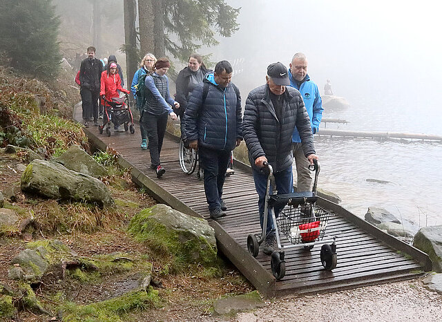 Barrierefrei um den Mummelsee