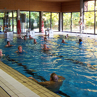 Bild: Schwimmbecken im Stadtteilbad Eutingen