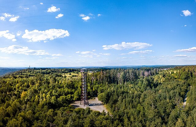 Mit Blick aus der Vogelperspektive nach Norden über Huchenfeld und Pforzheim bis zum Stromberg - Foto: Pierre Johne Mit Blick aus der Vogelperspektive nach Norden über Huchenfeld und Pforzheim bis zum Stromberg - Foto: Pierre Johne