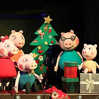 Berliner Puppentheater - Familie Wutz feiert Weihnachten