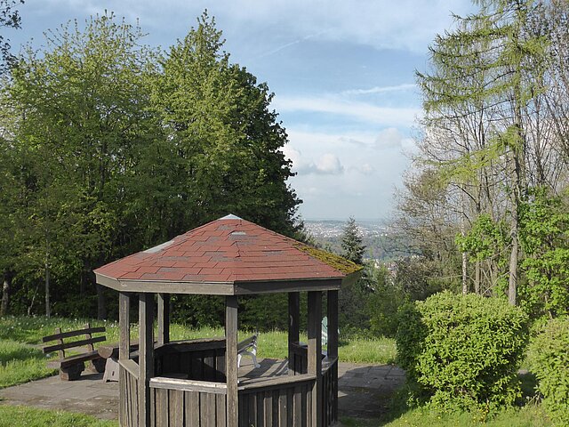 Sonnenweg Aussichtspavillion - Foto: Bruno Kohl Sonnenweg Aussichtspavillion - Foto: Bruno Kohl