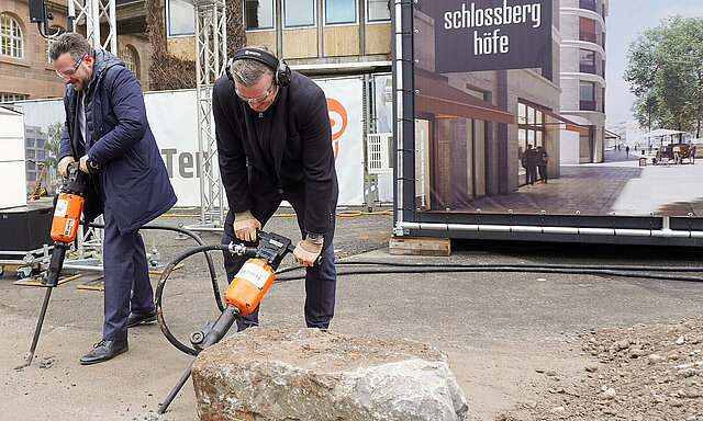 Oberbürgermeister Peter Boch und Wim ten Brinke.