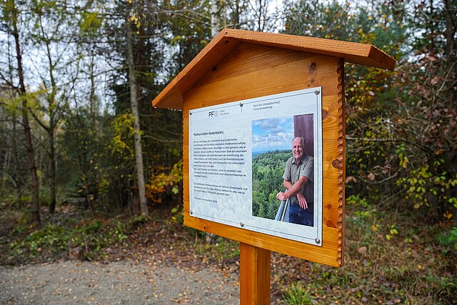 Gedenktafel für den ehemaligen Leiter des Amtes für Umweltschutz, Markus Haller - copyright:Stadt Pforzheim