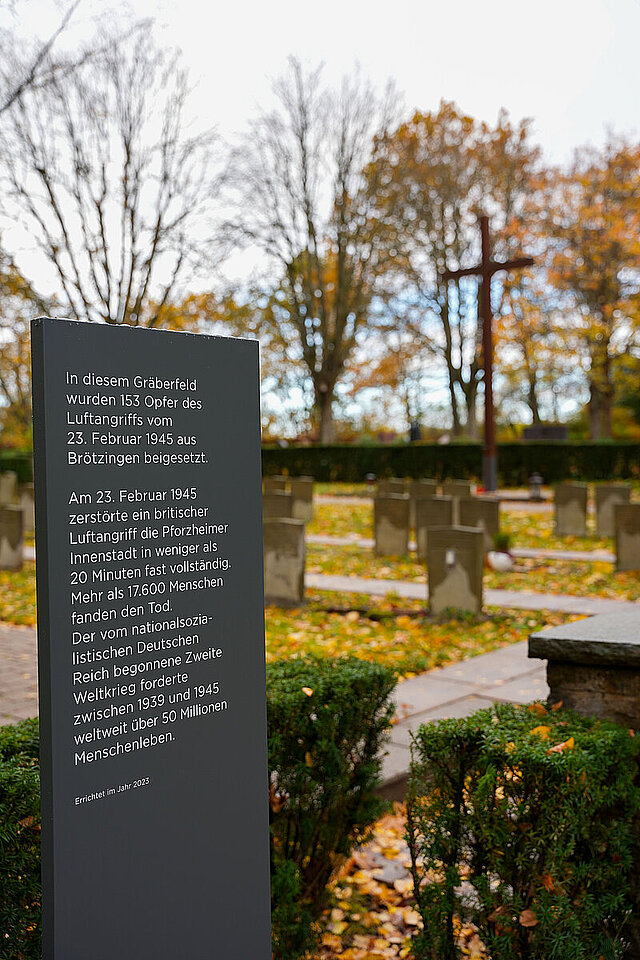 Stele Friedhof Brötzingen